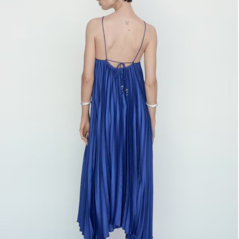 Mango Pleated halter neck dress - Size Medium - Picture 3 of 8